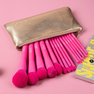 BEGINNER’S GUIDE TO MAKEUP BRUSHES